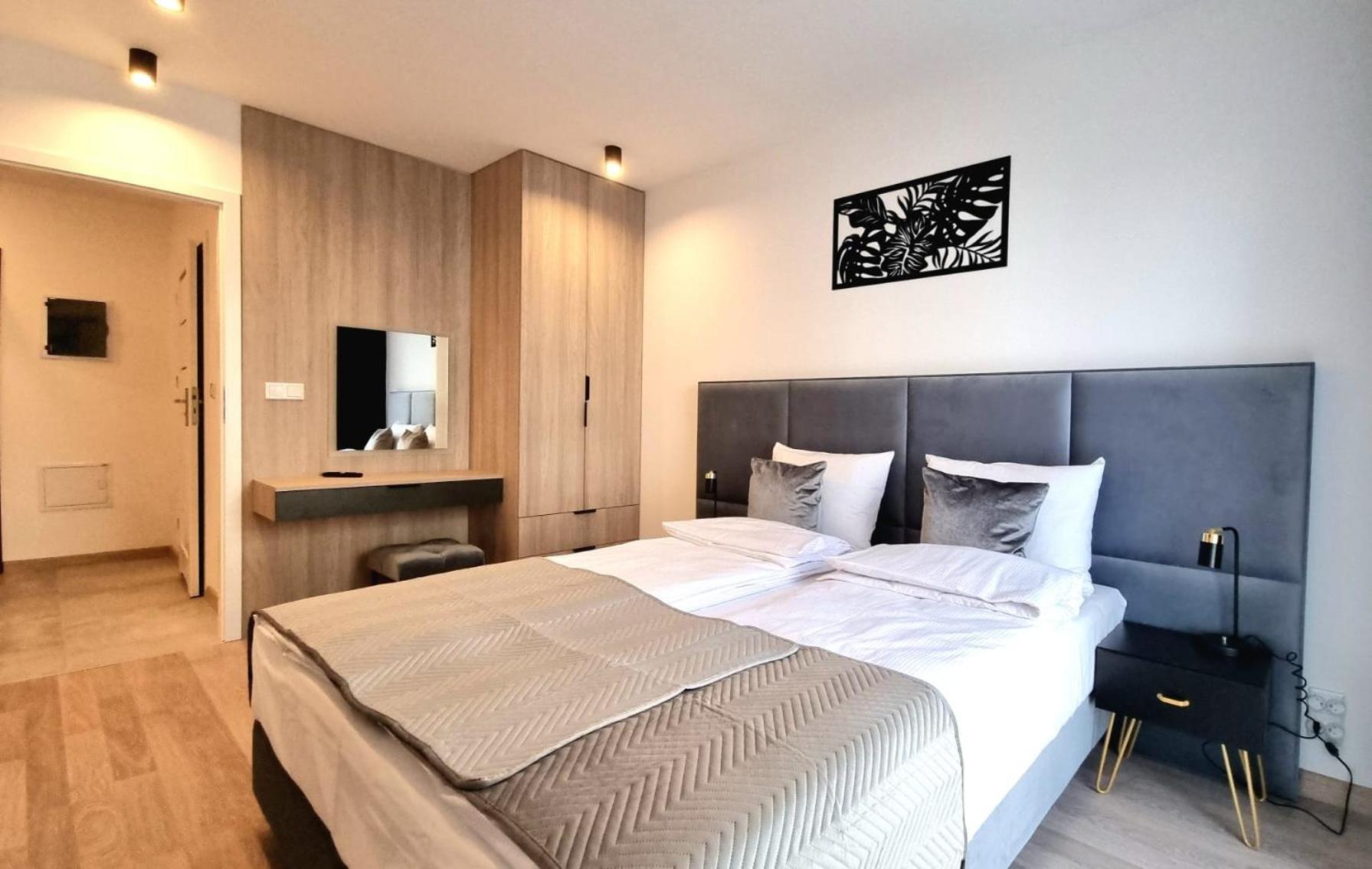 Nook Nook Apartments Bytkowska 103 Κατοβίτσε Δωμάτιο φωτογραφία